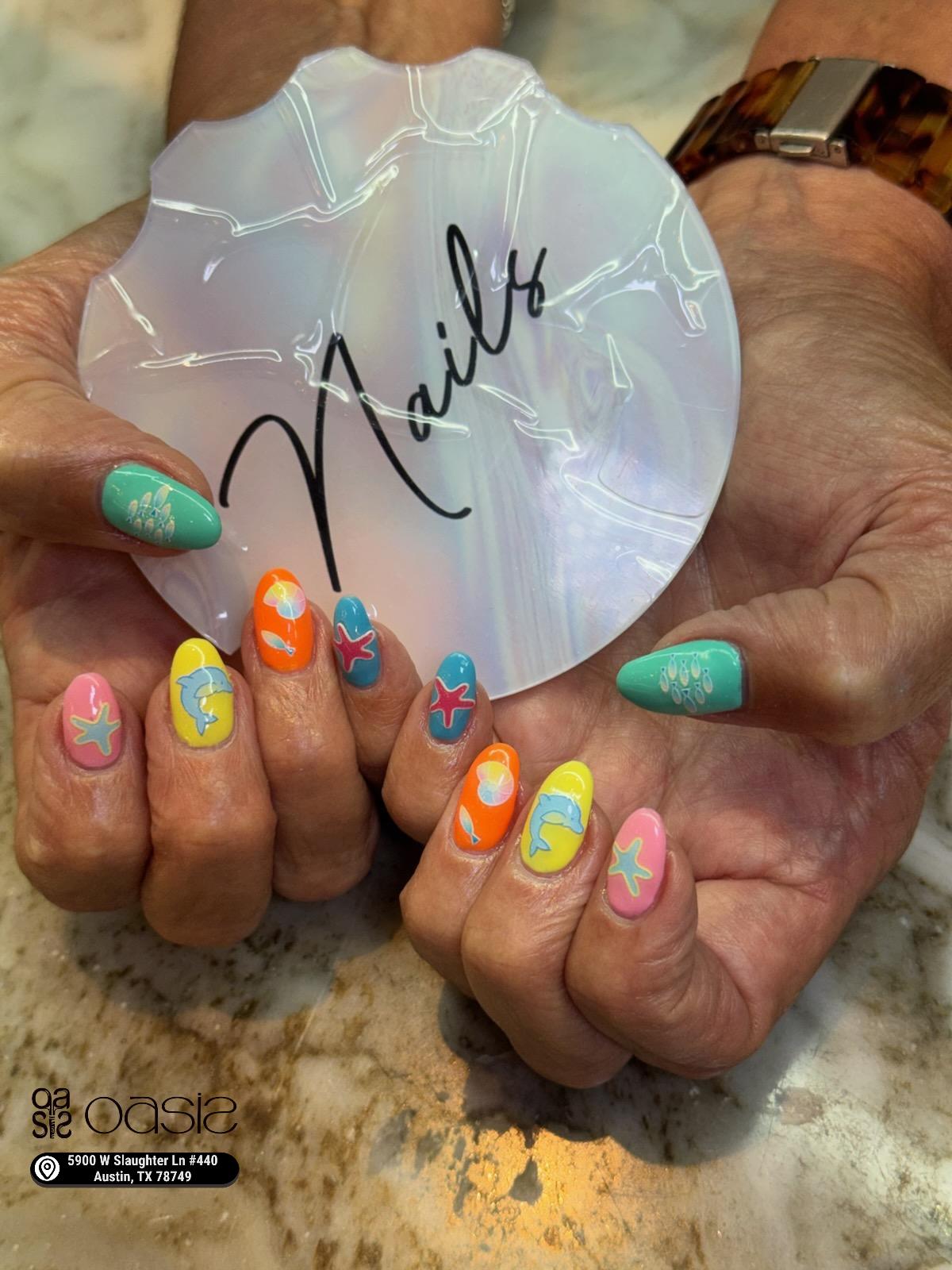Seasonal Trending Nail Ideas